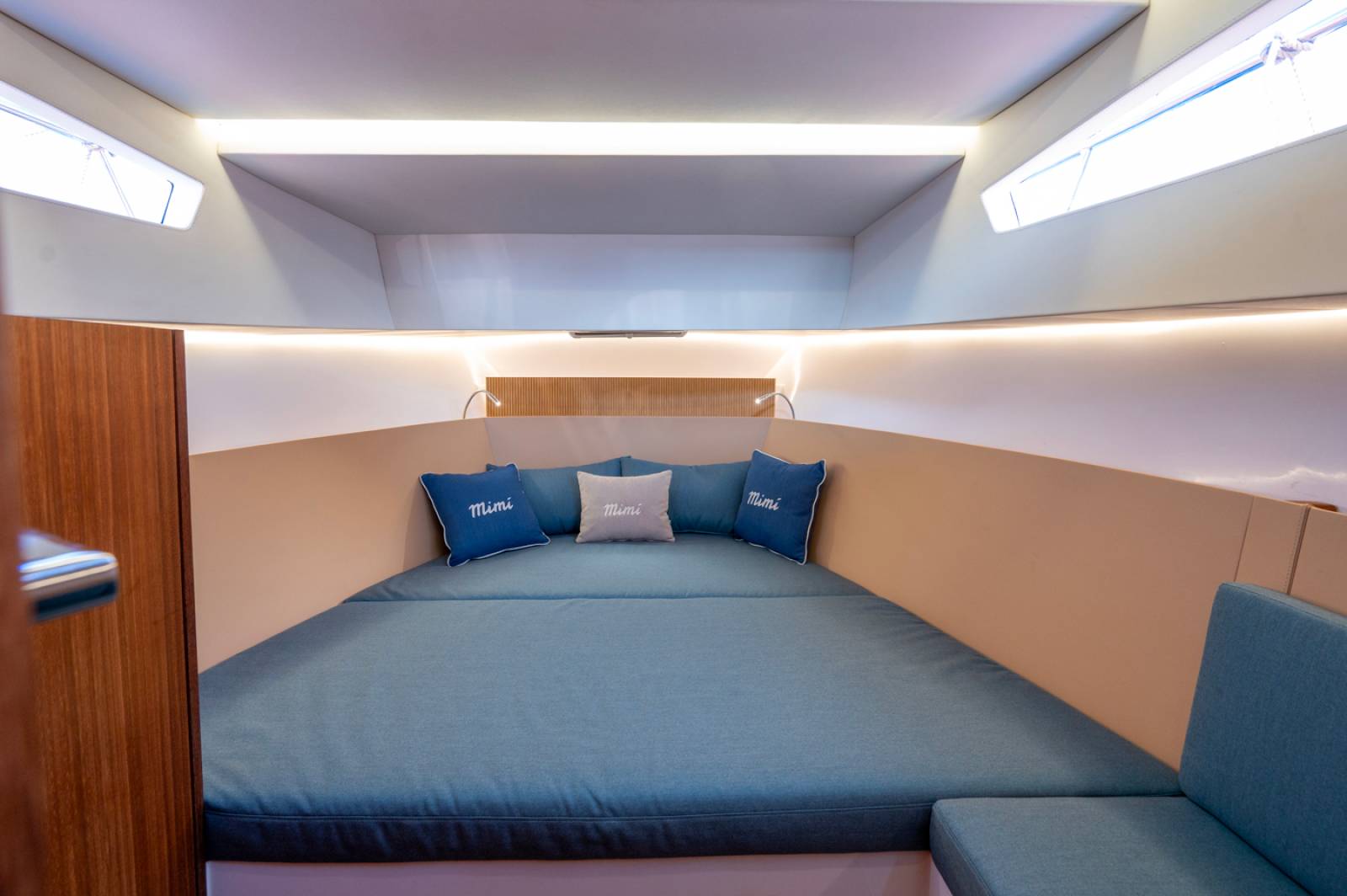 Nouveau Mimi Libeccio 9.5 Cabin