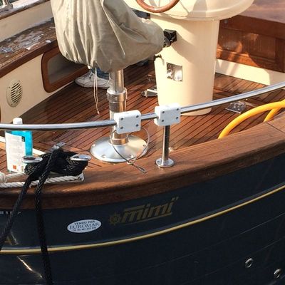 Lavage pont en teck Cantieri Mimi Libeccio 8 Open