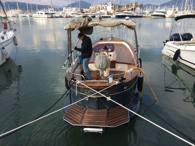 Lavage pont en teck Cantieri Mimi Libeccio 8 Open